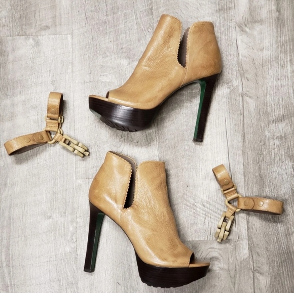 Lisa For Donald J Pliner 👠Size 7.5 M Damo - Picture 8 of 13